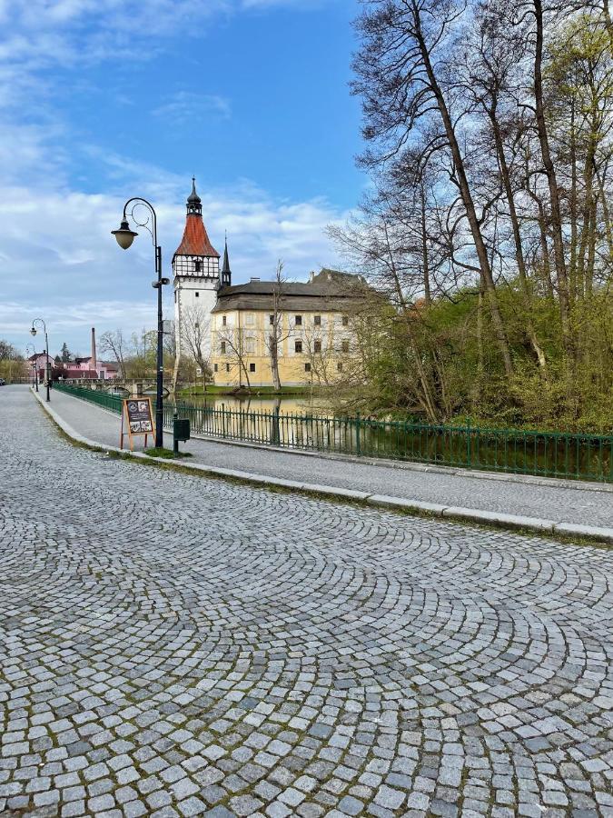 Apartmany V Podzamci V Blizkosti Zamku Blatna Blatná Exterior foto