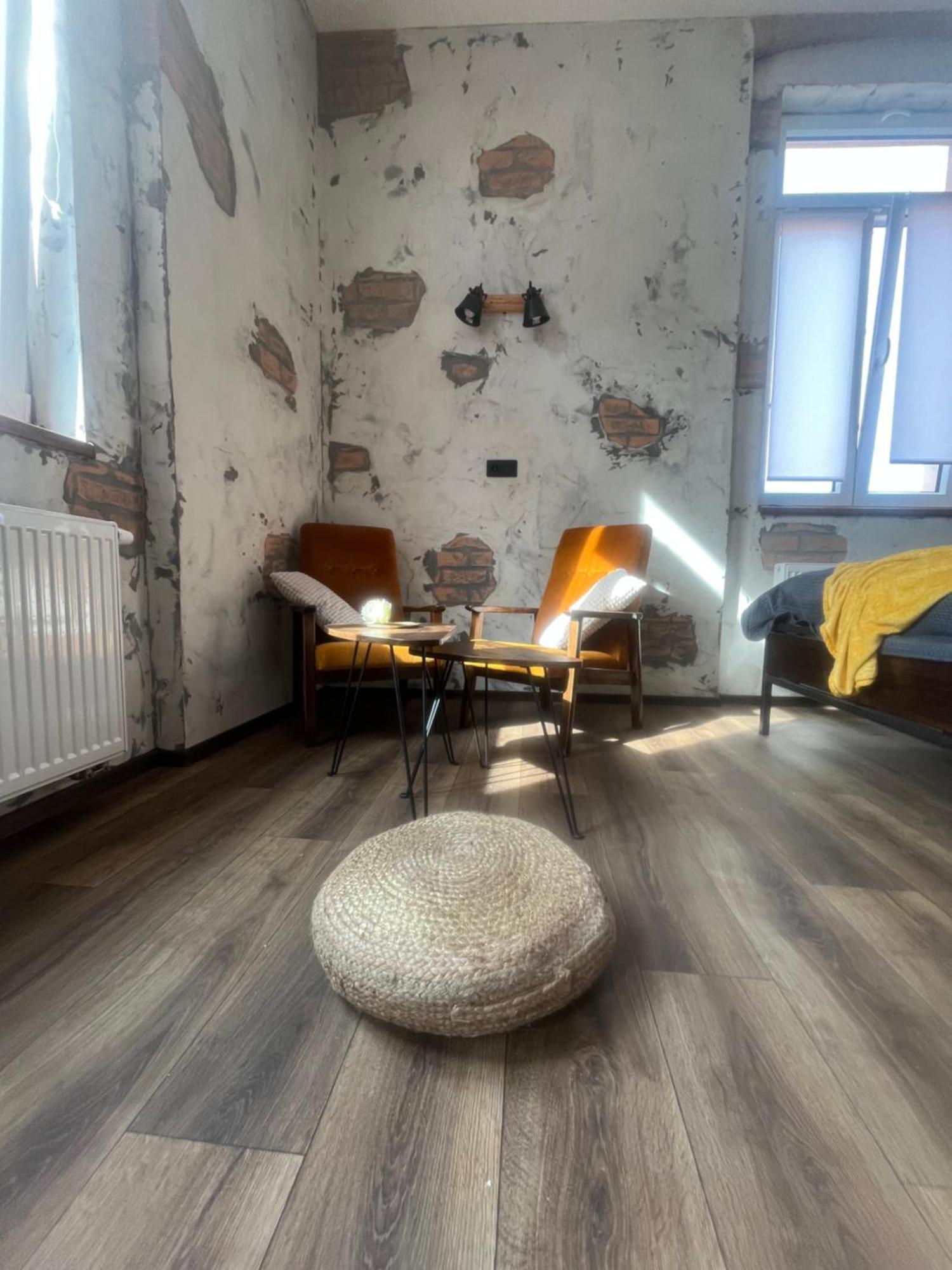 Apartmany V Podzamci V Blizkosti Zamku Blatna Blatná Exterior foto